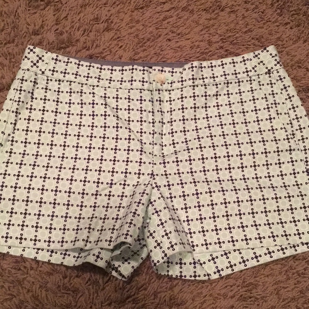 Banana Republic Hampton fit shorts, size 8